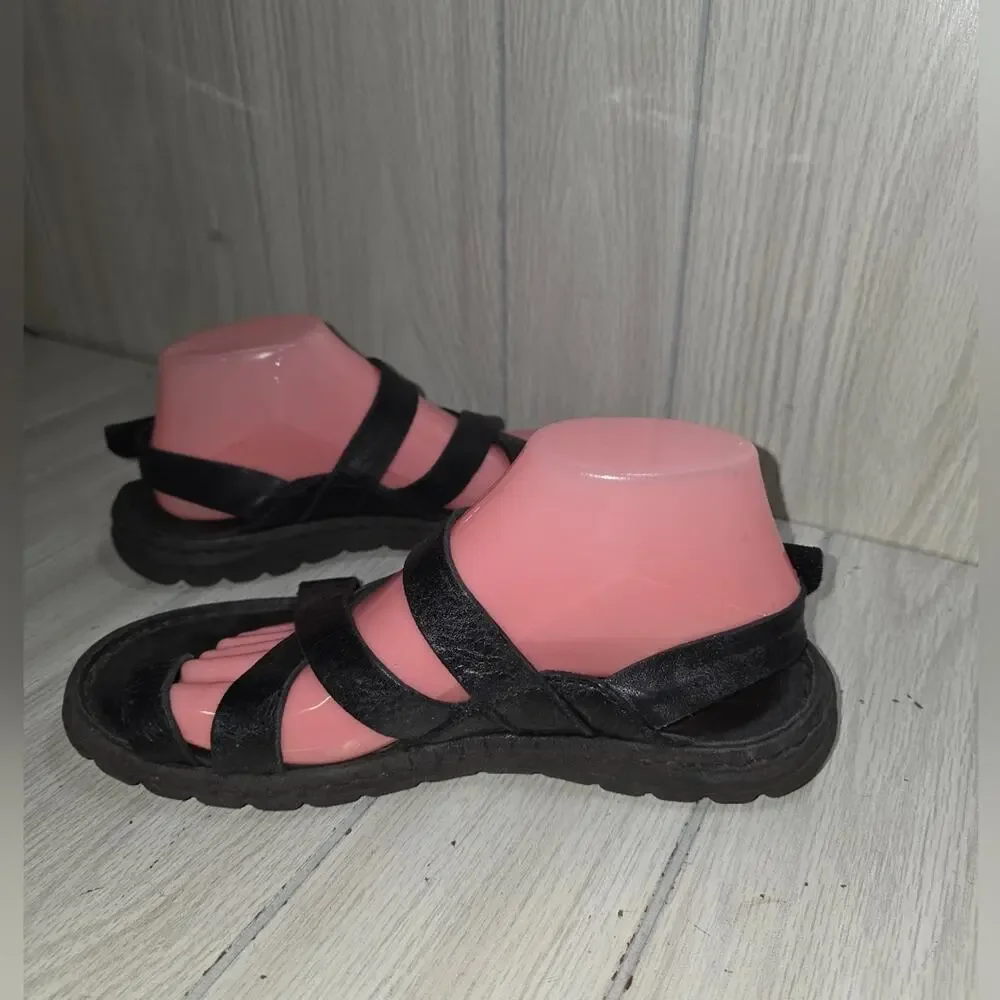 Born Black Leather Womens Strappy Sandals Size 9 Comfort Stylish Summer